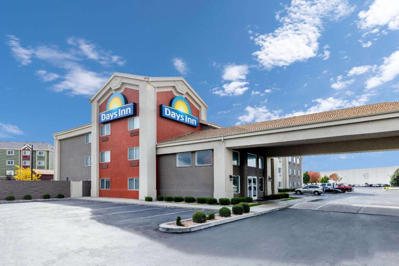 Days Inn By Wyndham Springville Exterior foto